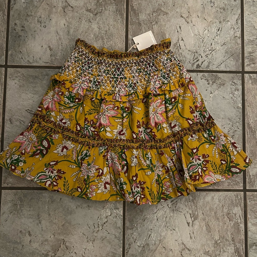 Vibrant Floral Mini Skirt in Yellow